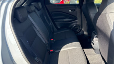 Nissan Juke 1.0 DiG-T 114 N-Connecta 5dr DCT Petrol Hatchback